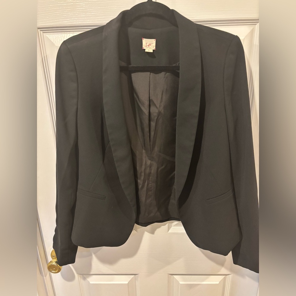 LOFT Classic Black Apparel